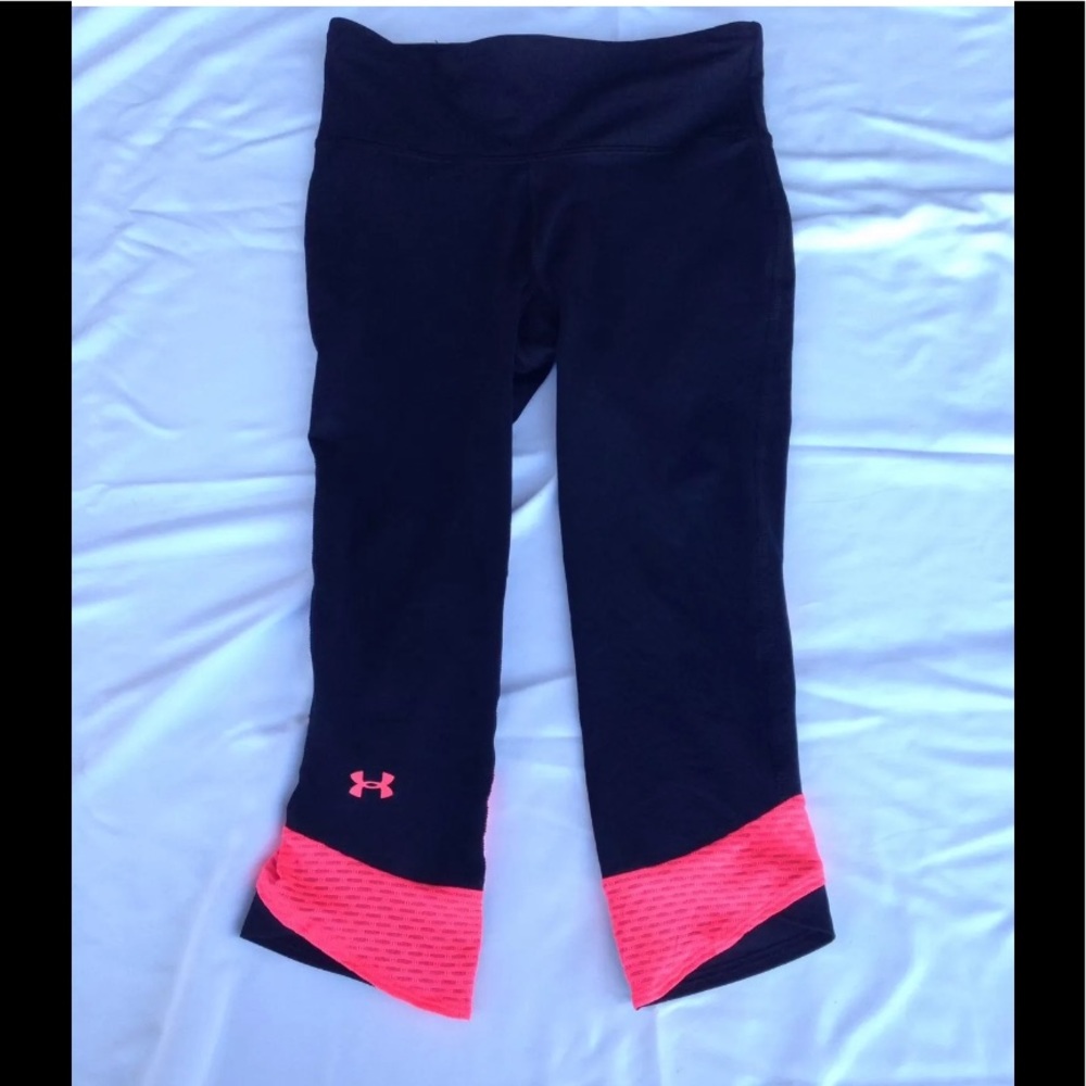 NWT Under Armour XS black compression athletic